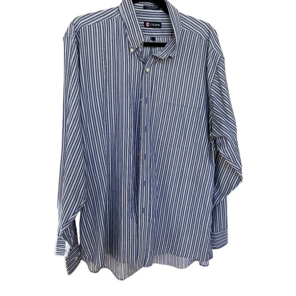 CHAPS Men's Blue & White Plaid Long Sleeve Button Down Size XL - Picture 1 of 8